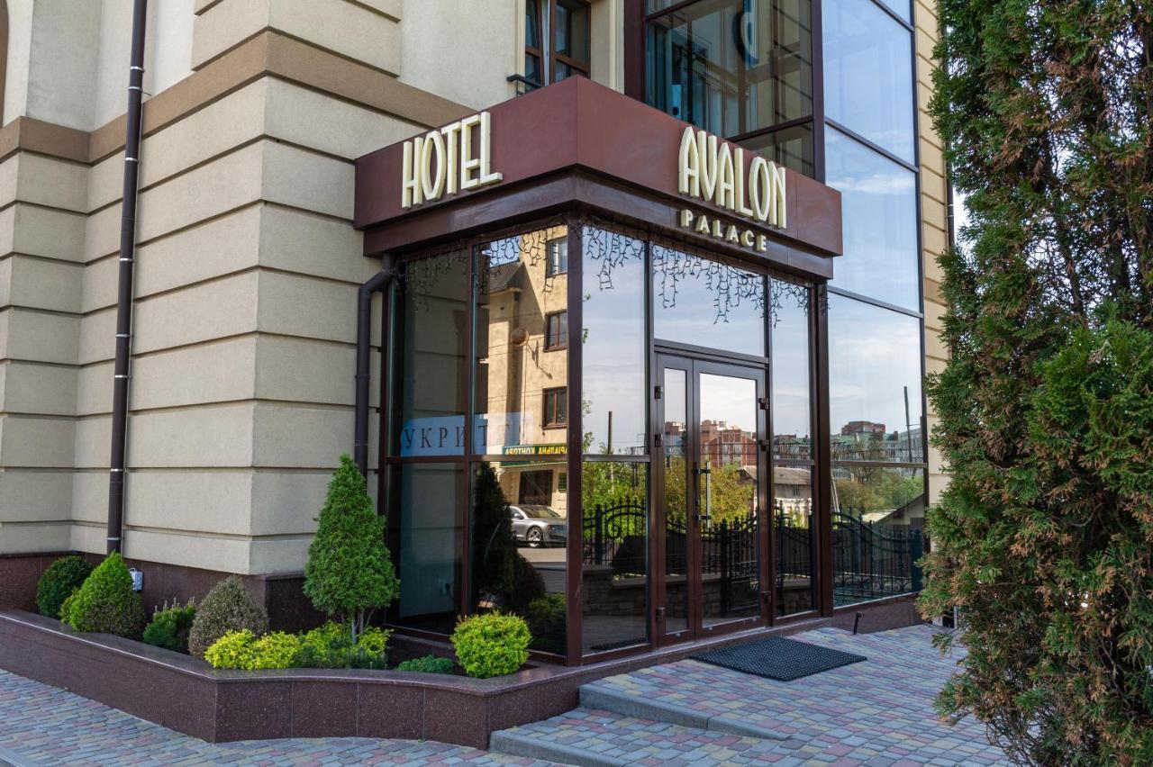 Avalon Palace Ternopil Exterior photo